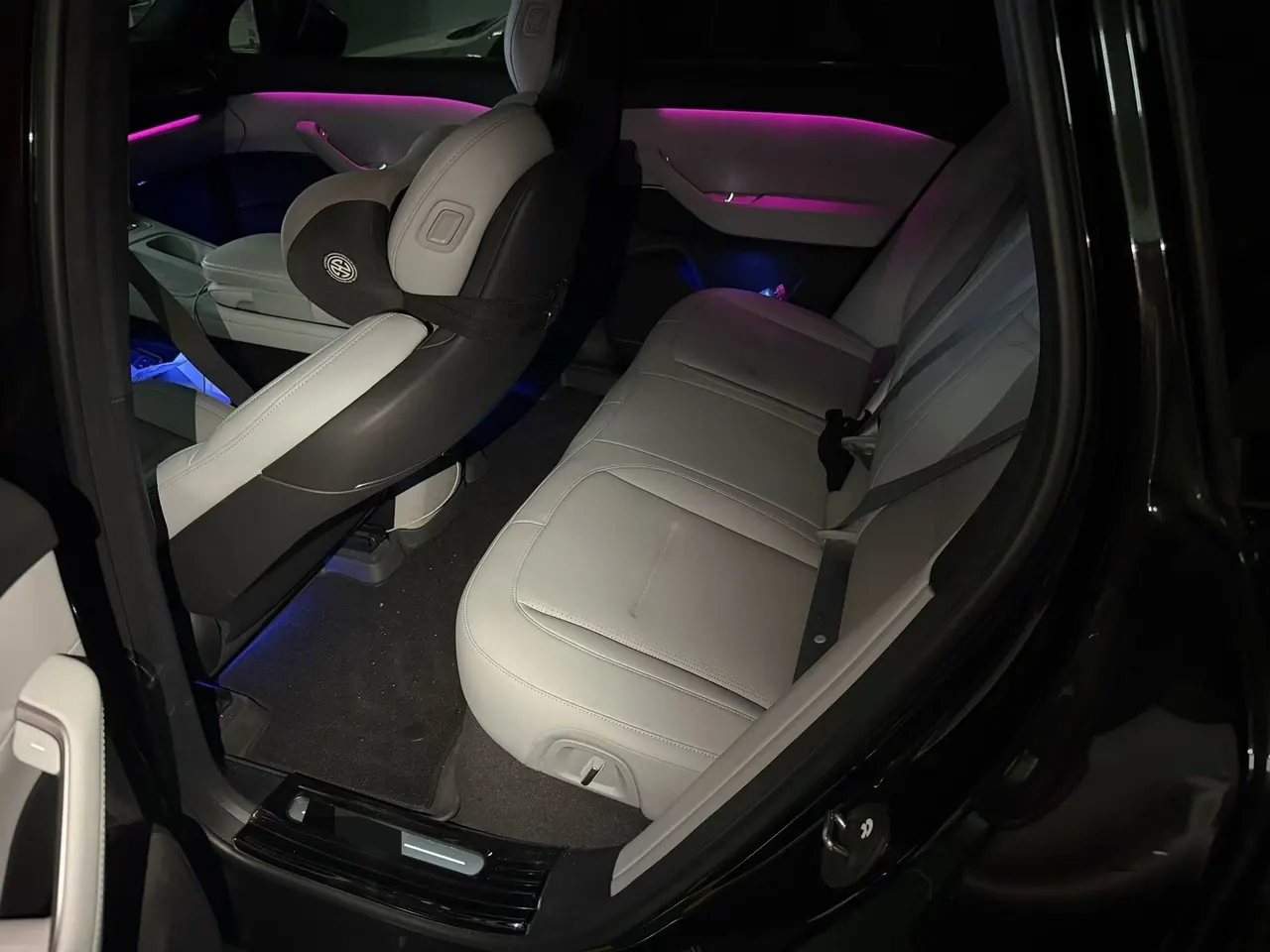 NIO 2024 ES6 75kWh automatic gear 7