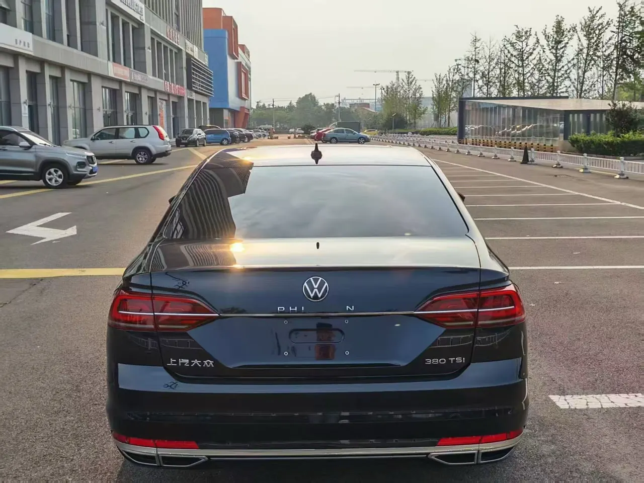 Volkswagen 2021 Hui Ang 2.0TSI 380TSI Premium Edition Automatic Gear 5