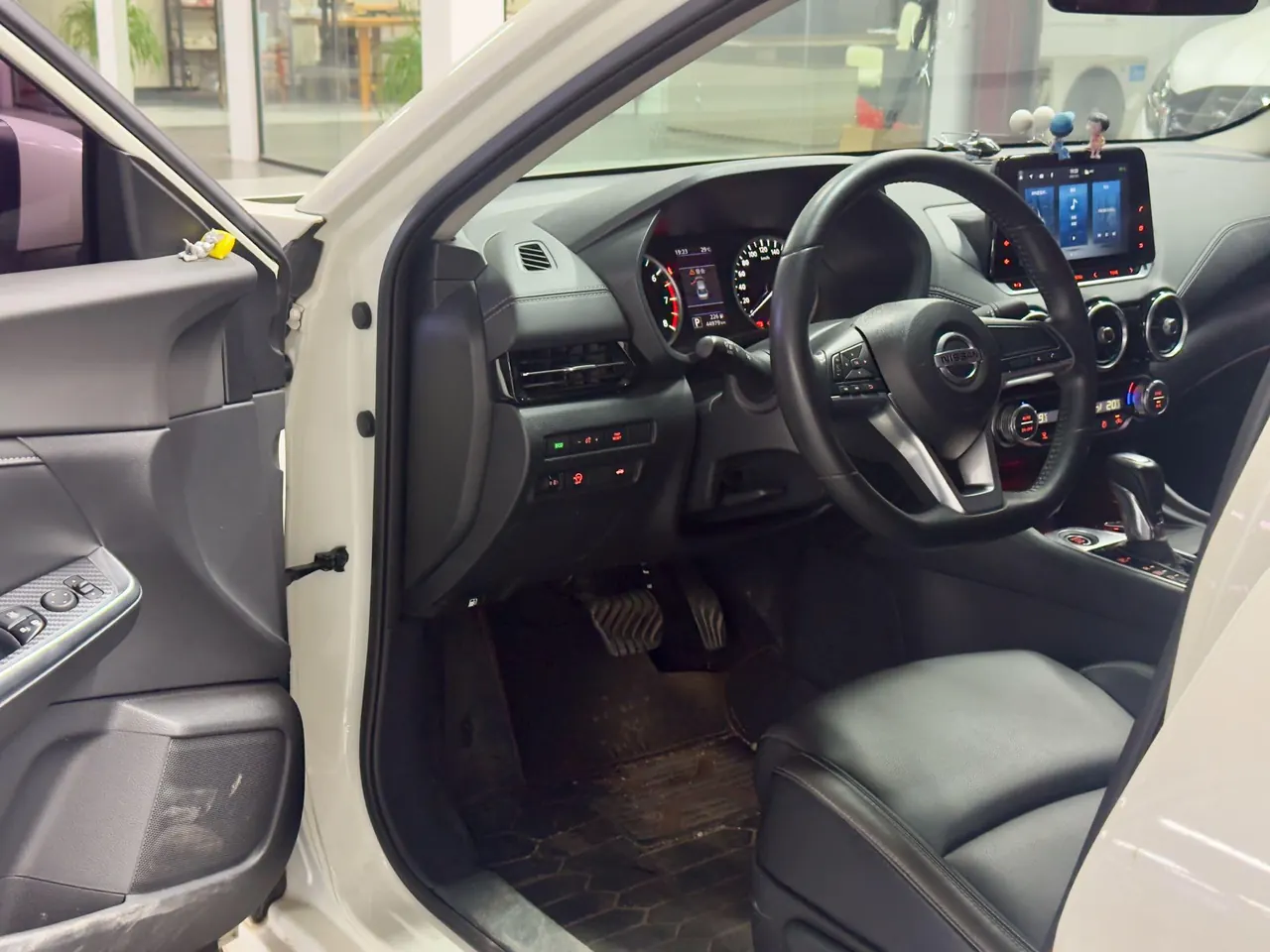 Nissan 2022 Sylphy 1.6 Stepless XL Pleasant Edition Automatic Gear 4