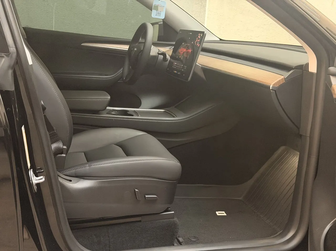 Tesla 2022 Model Y rear-wheel drive version automatic transmission 5