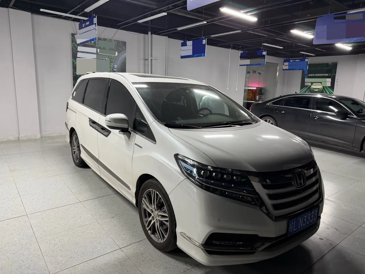 Honda 2022 Ailishen Hybrid 2.0 Stepless Extreme Edition Automatic Gear 3