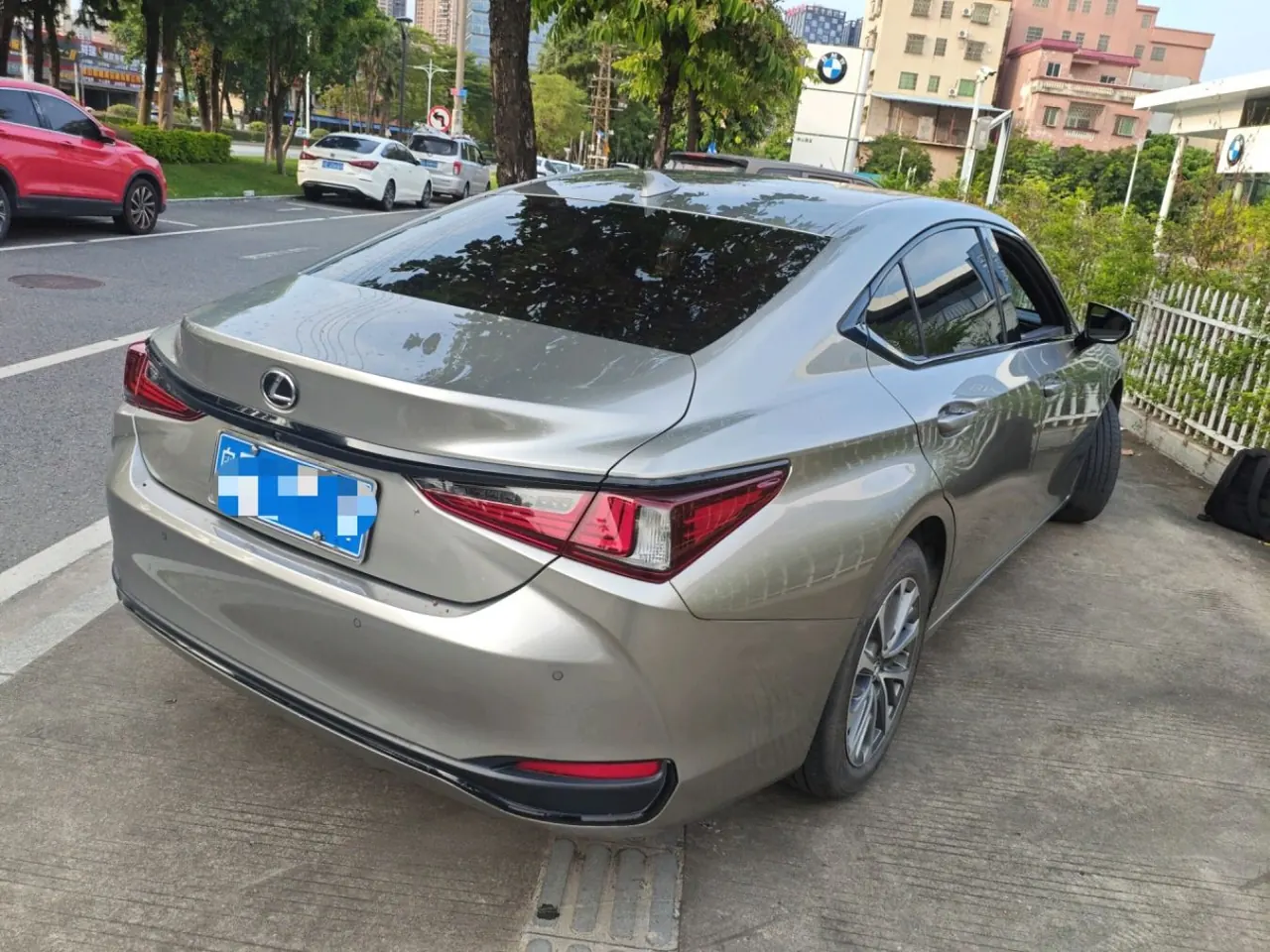 Lexus ES (Imported) 2022 ES200 2.0 Stepless Premium Edition Automatic Gear 5