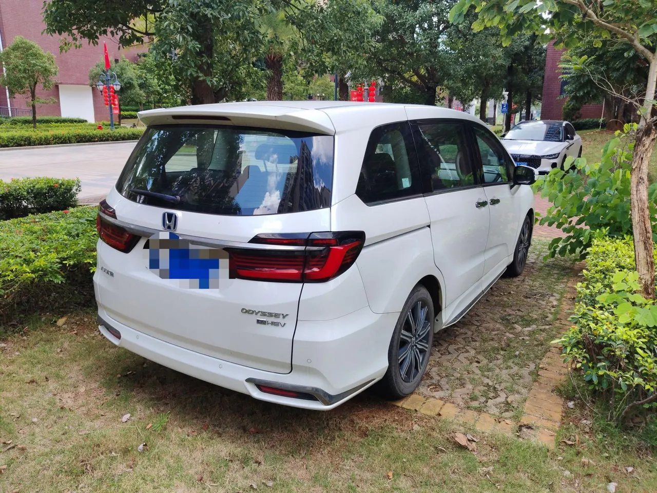 Honda 2022 Odyssey Hybrid 2.0 Stepless Sharp and Leading Edition Automatic Gear 7