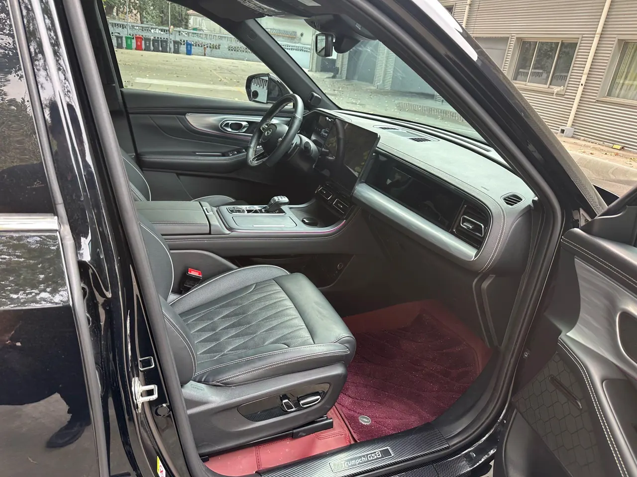 Chuanqi 2022 GS8 2.0TGDI Two-Drive Deluxe Zhilian Edition Seven-seat Automatic Gear 2