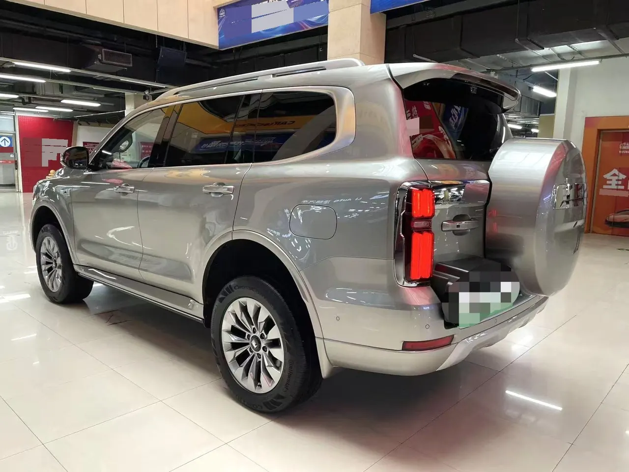 Tank 500 New Energy 2026 Model Tank 500 Hi4-T 2.0T Smart Enjoyment Version Automatic Transmission 4