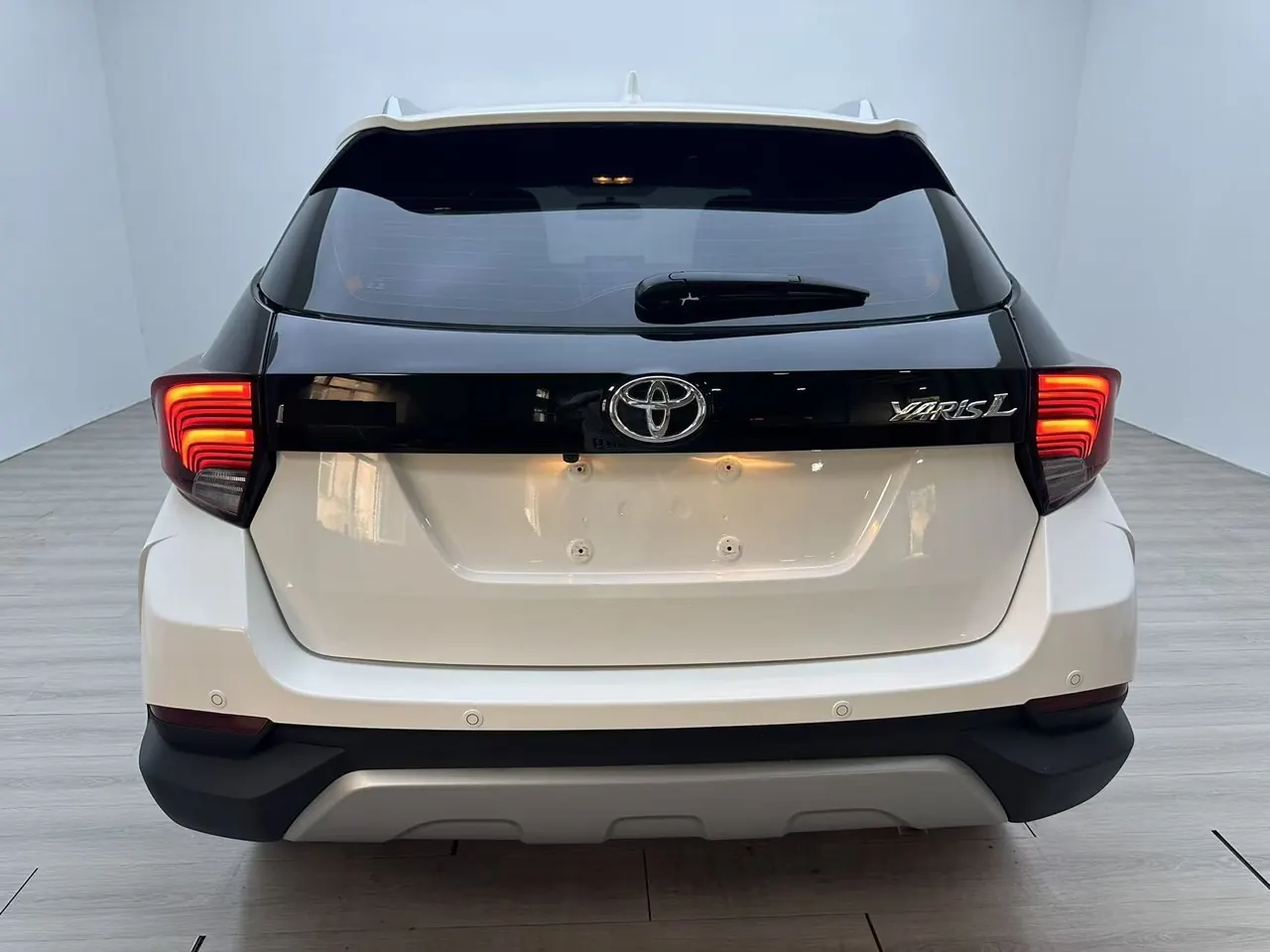 Toyota yaris 2022 YARiS L to dazzle 1.5 stepless leading PLUS version of automatic gear 5