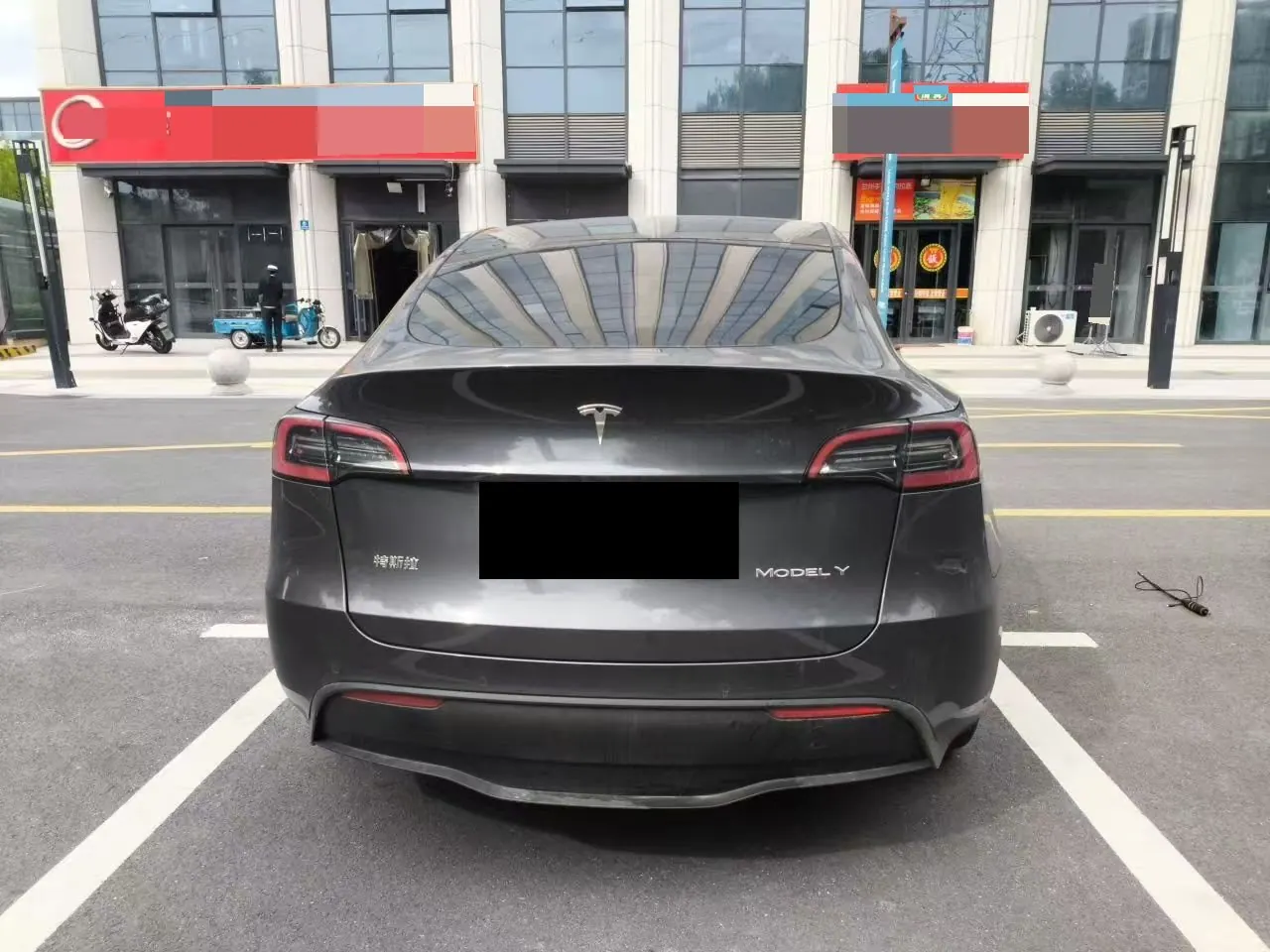 Tesla 2022 Model Y rear-wheel drive version (facelift) automatic gear 3