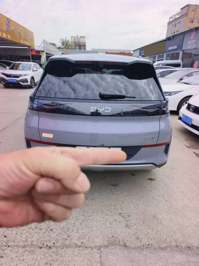 BYD 2025 Sea Lion 05 EV 520KM Zhihang Edition Automatic Gear 3