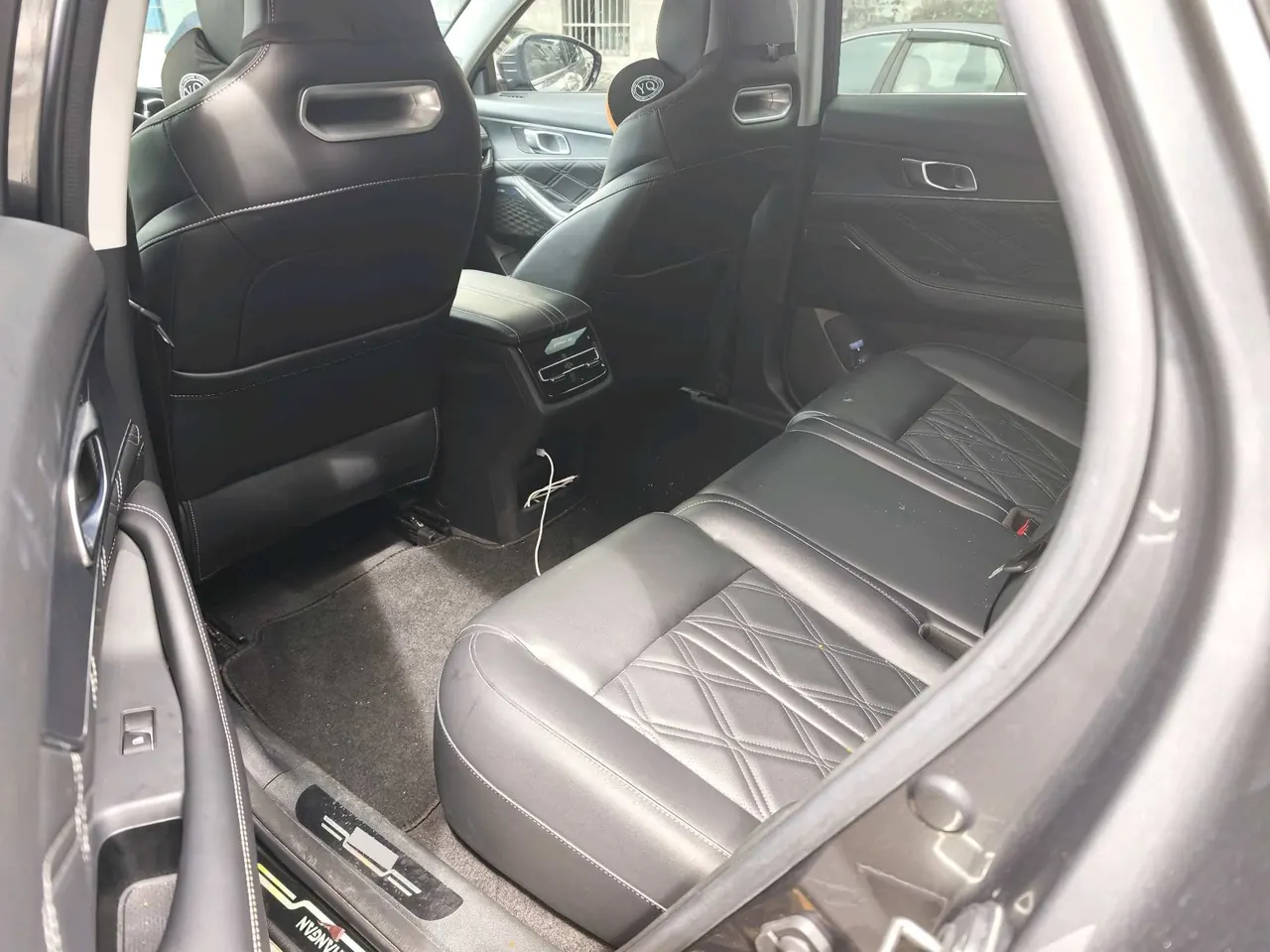 ChangAn 2024 UNI-K 2.0T Two-Drive Global Edition Automatic Gear 4