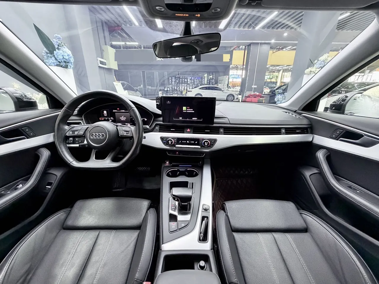 Audi 2022 A4L 2.0TFSI 40TFSI Deluxe Dynamic Automatic 9