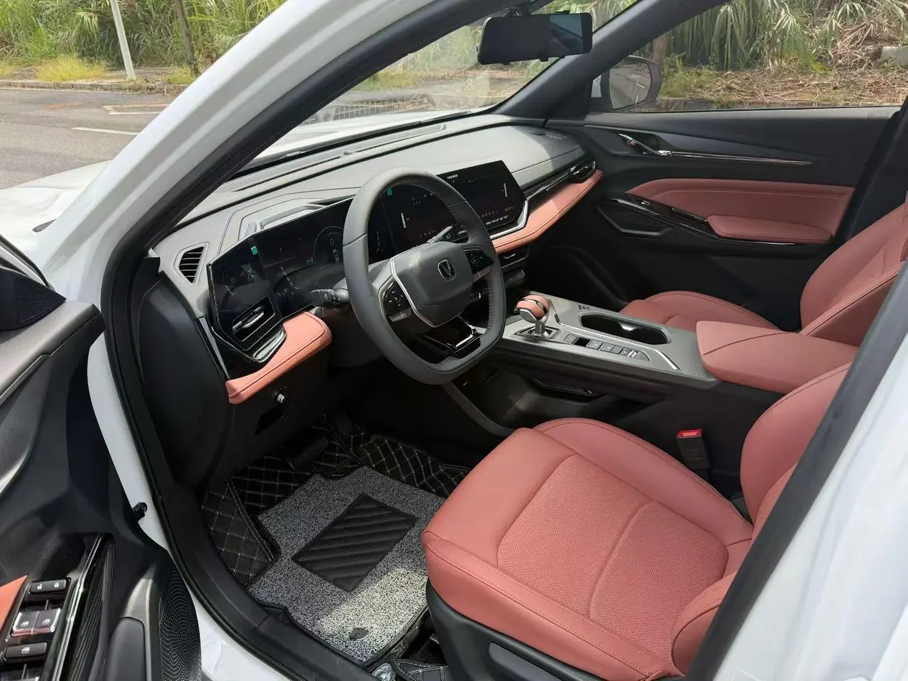 ChangAn 2026 X5 PLUS 1.5T Pioneer PRO Automatic 4