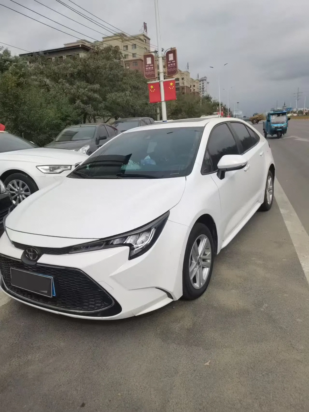 Open image lightbox: Toyota 2022 Lei Ling 1.2T Stepless 185T Deluxe Automatic Gear