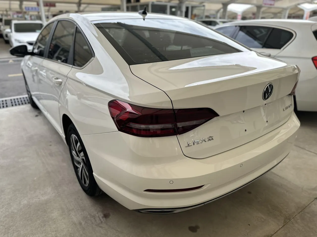 Volkswagen 2022 Lavida 1.5 Comfort Edition Automatic Gear 7