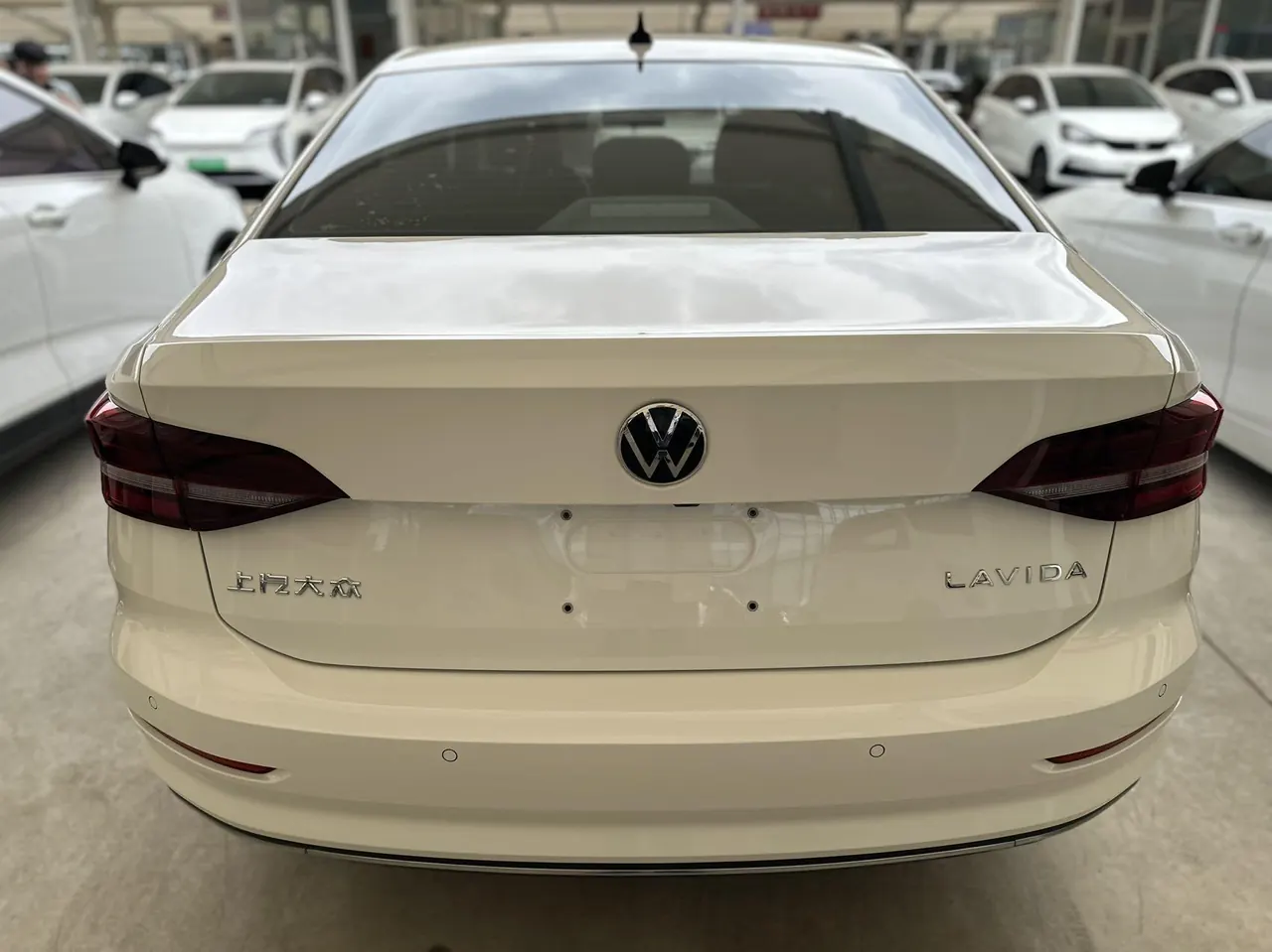 Volkswagen 2022 Lavida 1.5 Comfort Edition Automatic Gear 8