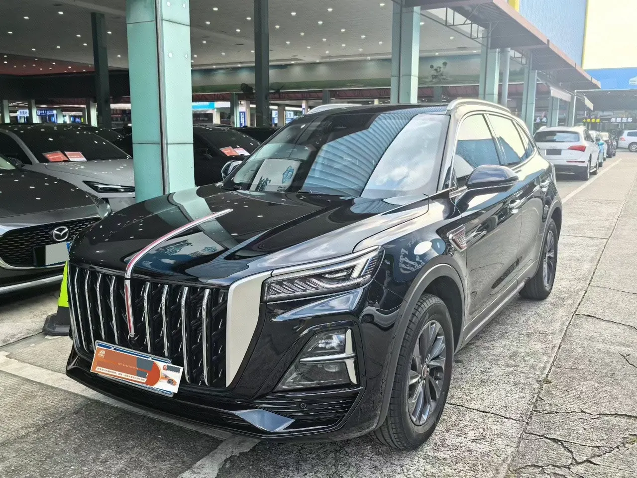 Open image lightbox: HongQi 2026 HS5 2.0T Two-Drive Flag Enjoy Pro Edition Automatic Gear