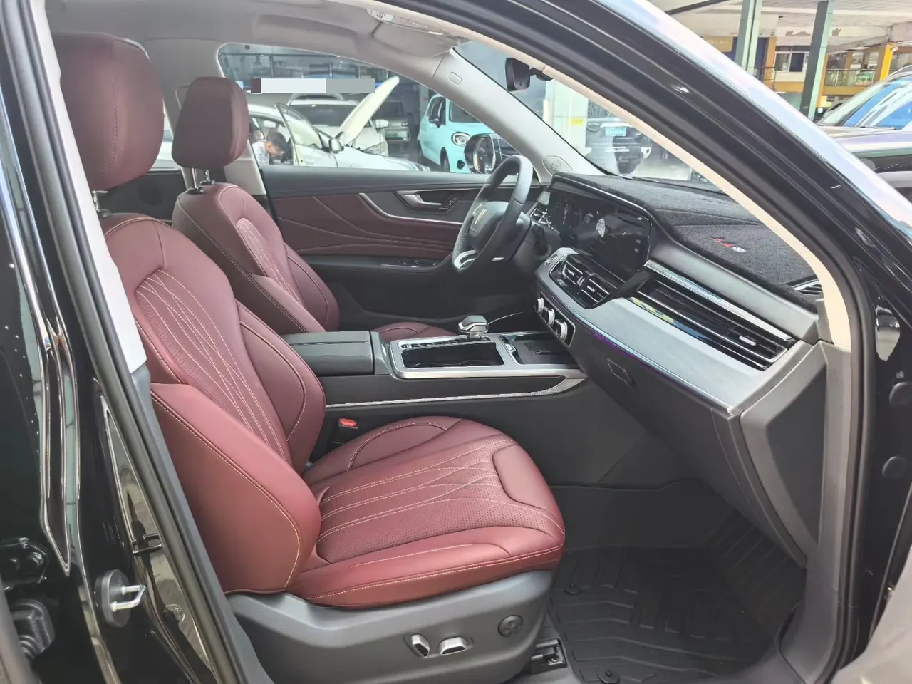 HongQi 2026 HS5 2.0T Two-Drive Flag Enjoy Pro Edition Automatic Gear 4