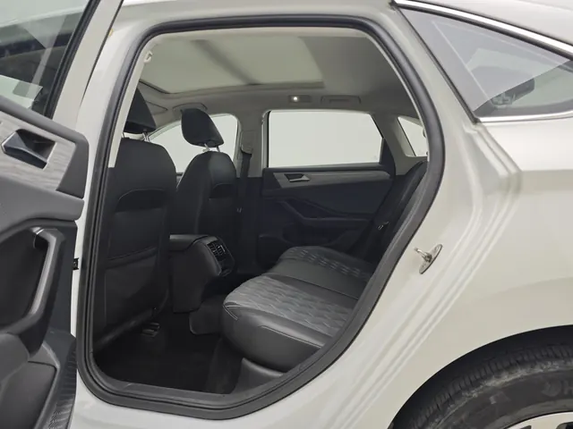 Volkswagen 2023 Sagitar 1.5TSI 300TSI Exceed Edition Automatic 15
