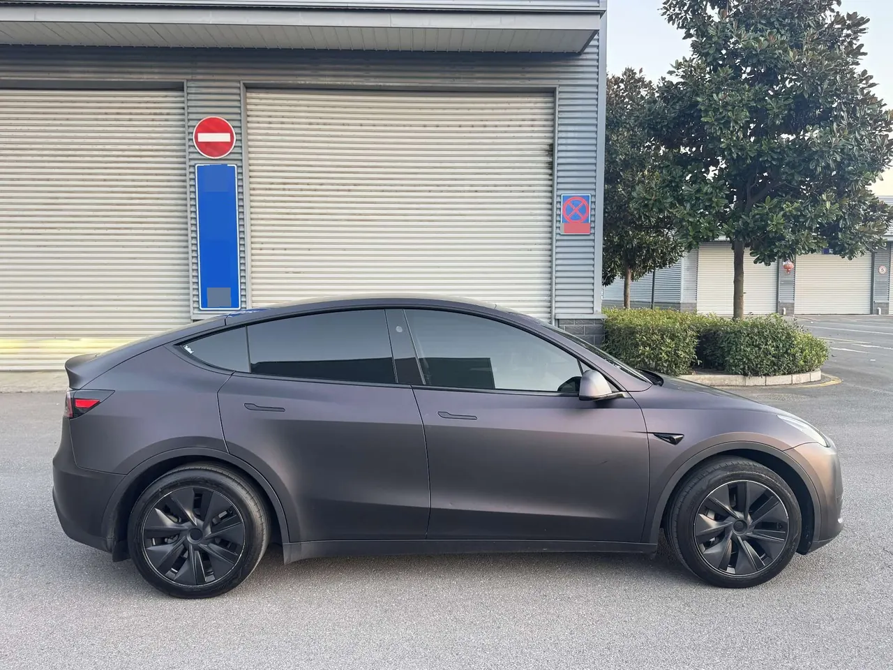 Tesla 2024 Model Y rear-wheel drive version automatic transmission 9