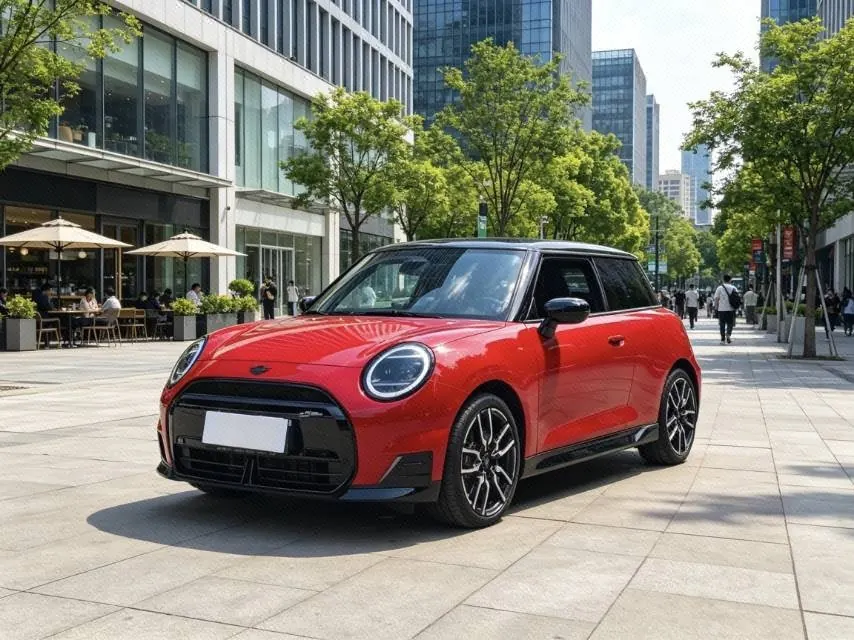 Open image lightbox: MINI 2024 Mini Cooper SE 452km Cooper SE Racer Automatic