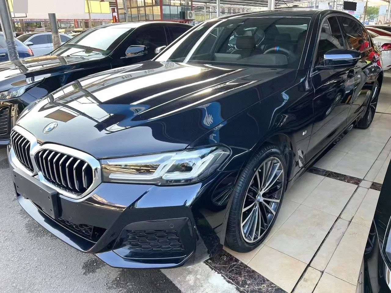 Open image lightbox: BMW 5 Series 2021 530Li 2.0T Leading M Sports Suit Automatic Gear