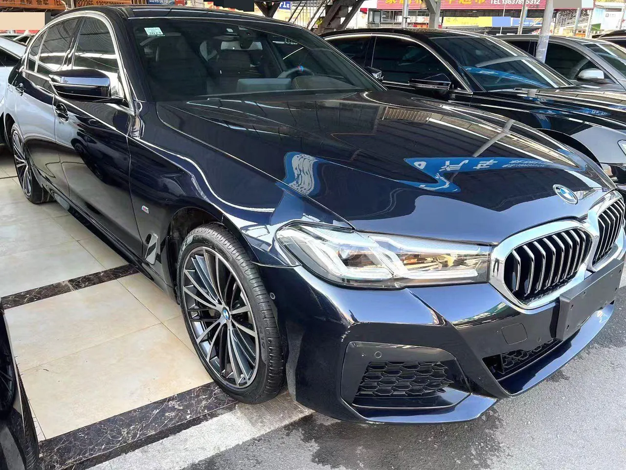 BMW 5 Series 2021 530Li 2.0T Leading M Sports Suit Automatic Gear 3