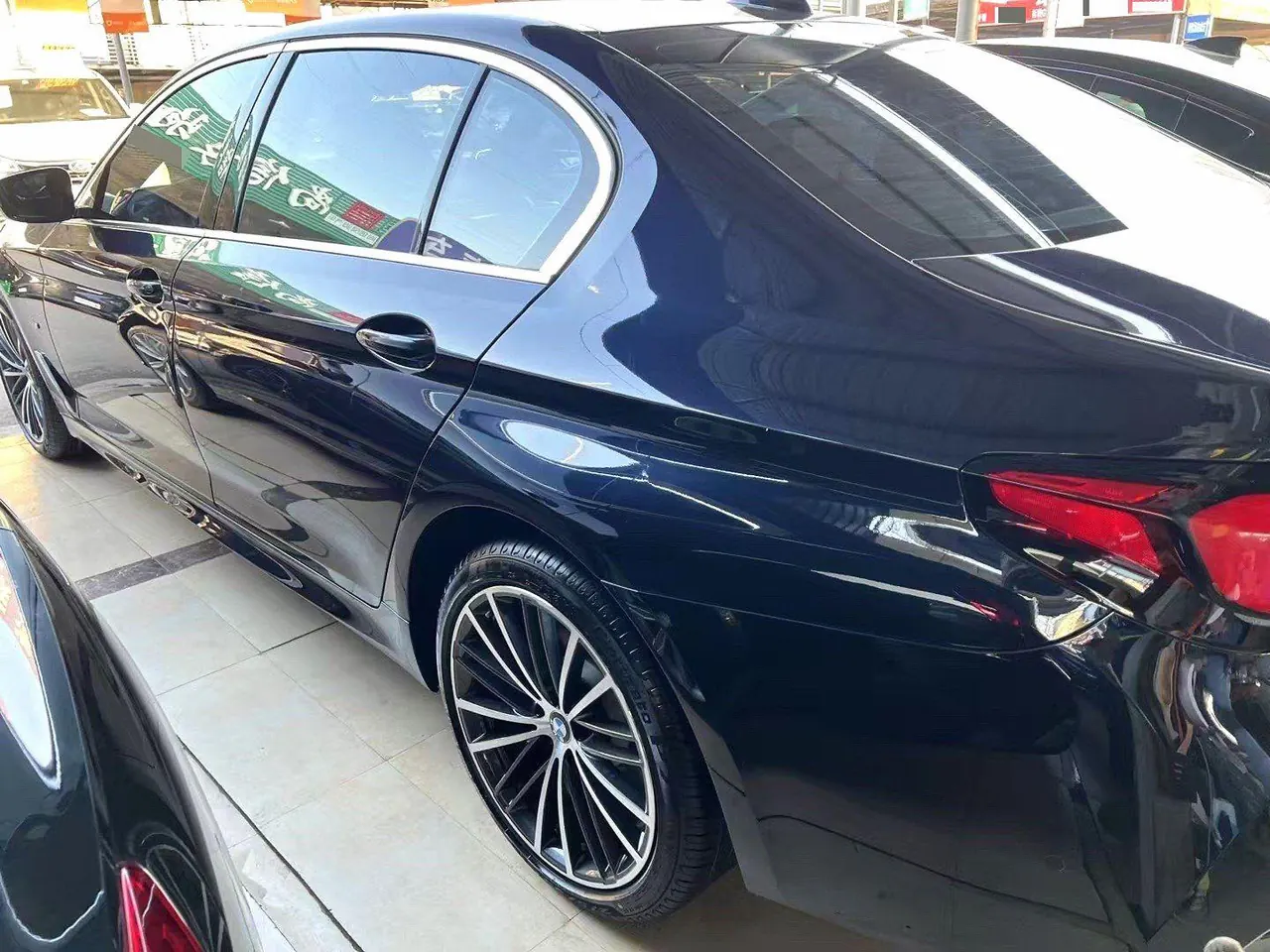 BMW 5 Series 2021 530Li 2.0T Leading M Sports Suit Automatic Gear 5