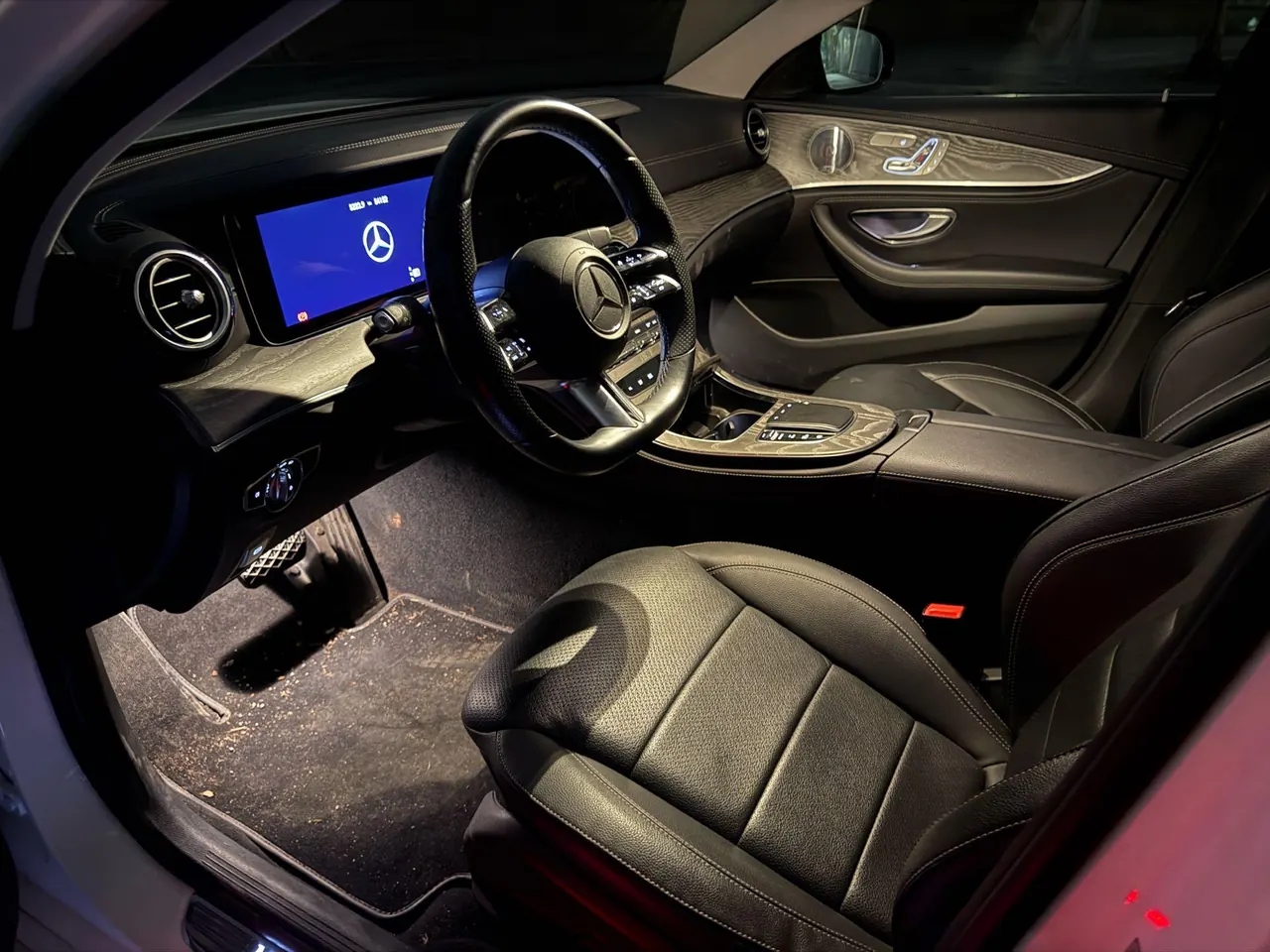 Mercedes Benz E Class 2021 E 300 L 2.0T Sports Luxury Automatic Gear 4