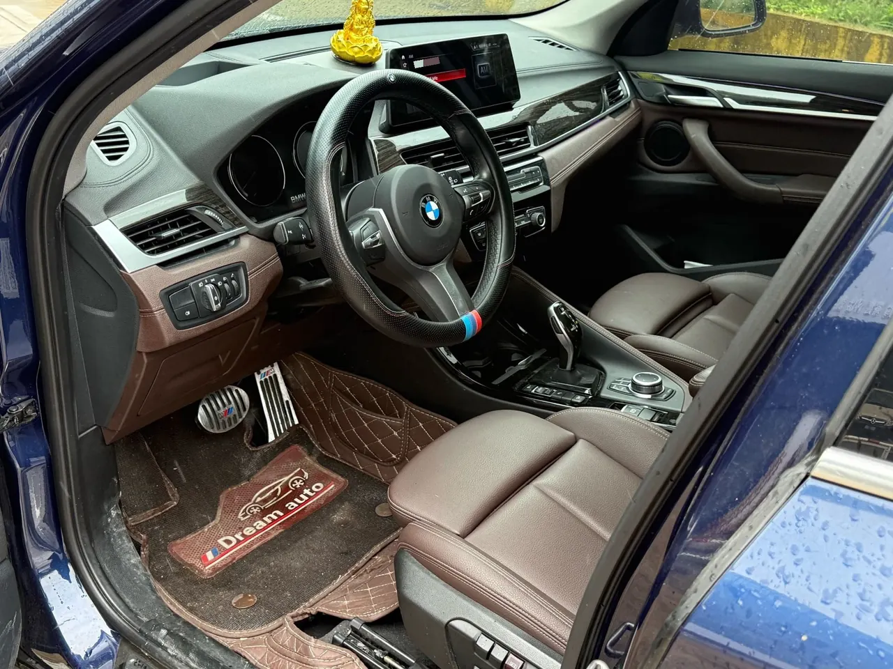 BMW 2020 X1 xDrive25Li 2.0T exclusive automatic gear 2