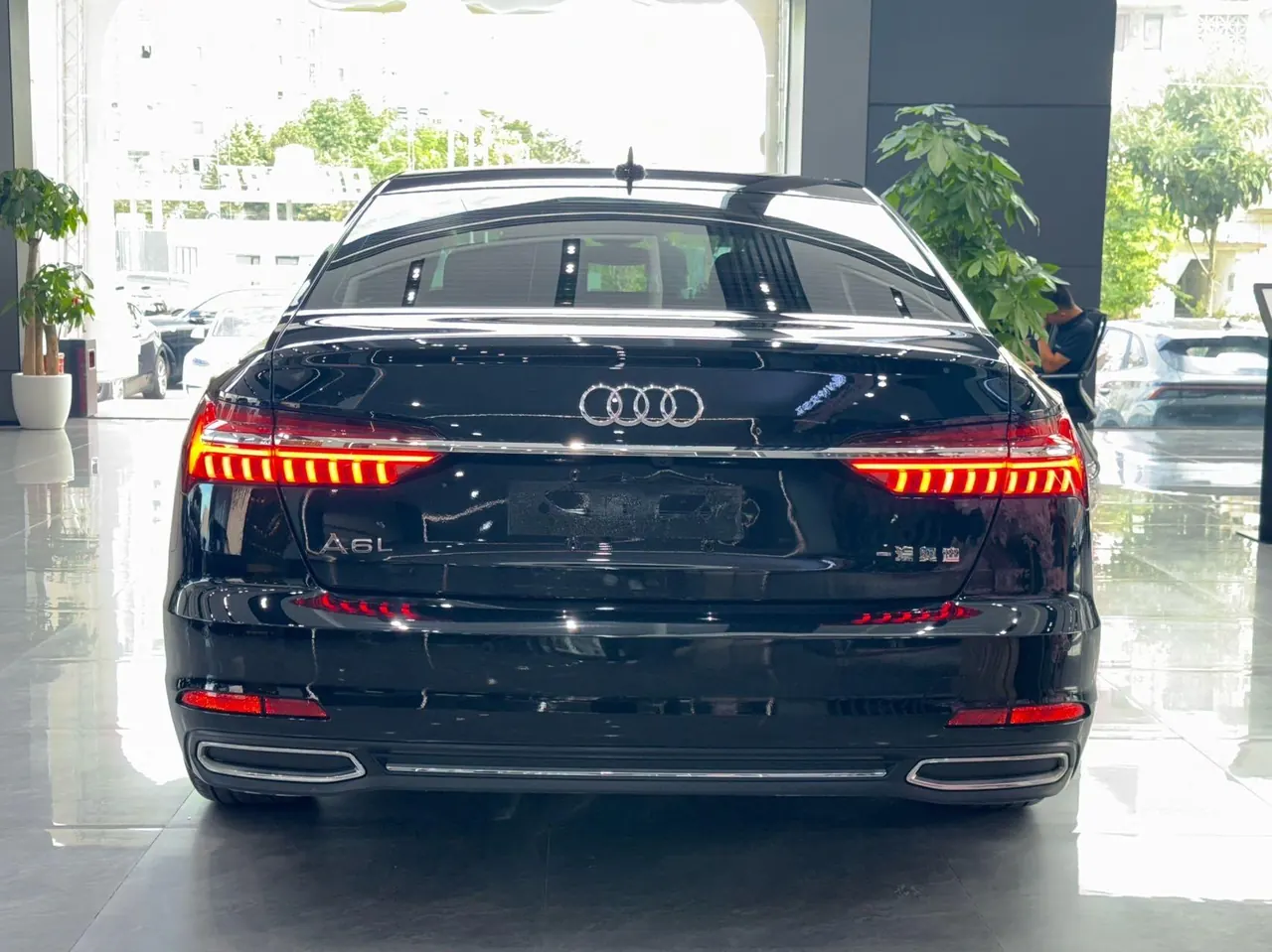 Audi 2020 A6L 2.0TFSI 40TFSI Deluxe Elegant Automatic 4
