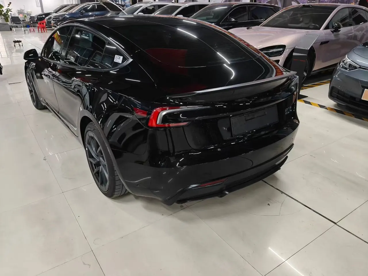Tesla 2026 Model 3 high-performance all-wheel drive version automatic transmission 2