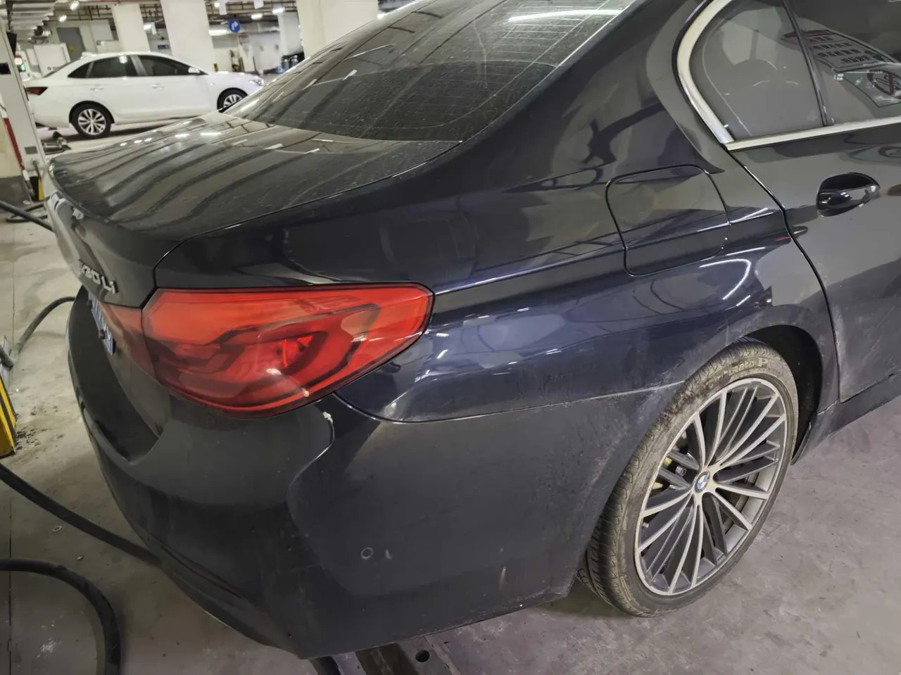 BMW 5 Series 2020 530Li 2.0T Exclusive M Sports Suit Automatic Gear 2