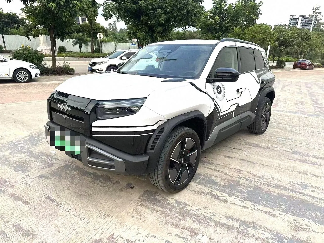 Open image lightbox: FangChengBao 2025 titanium 3 501KM four-wheel drive intelligent driving Ultra version automatic gear