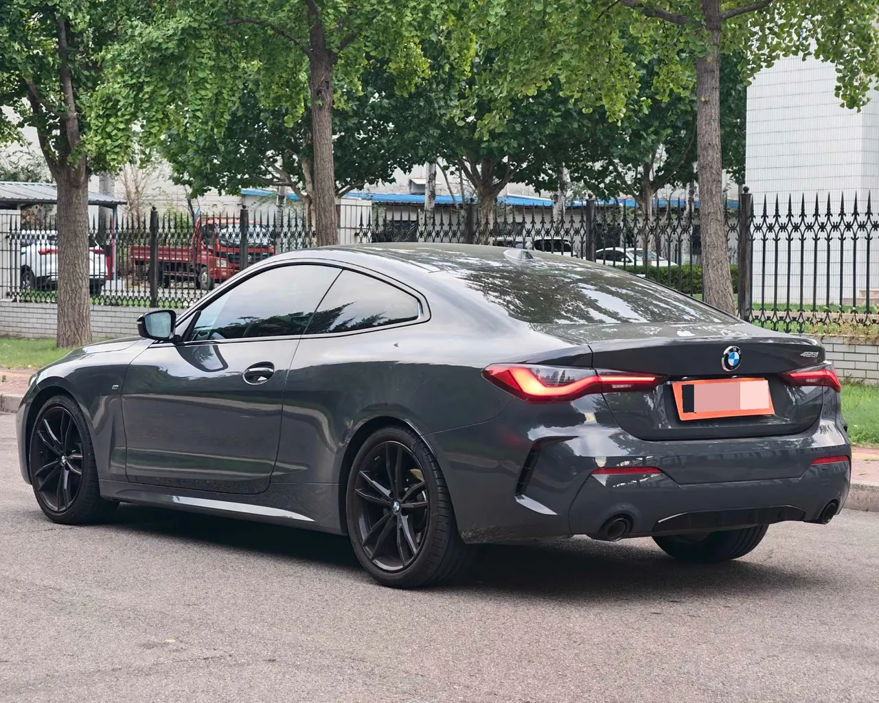 BMW 4 Series (Imported) 2023 425i Coupe 2.0T M Sports Obsidian Night Suit Automatic Gear 10