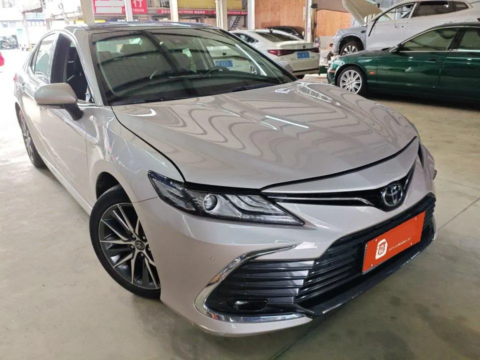 Toyota 2021 Camry 2.5G Deluxe Edition Automatic Gear 2