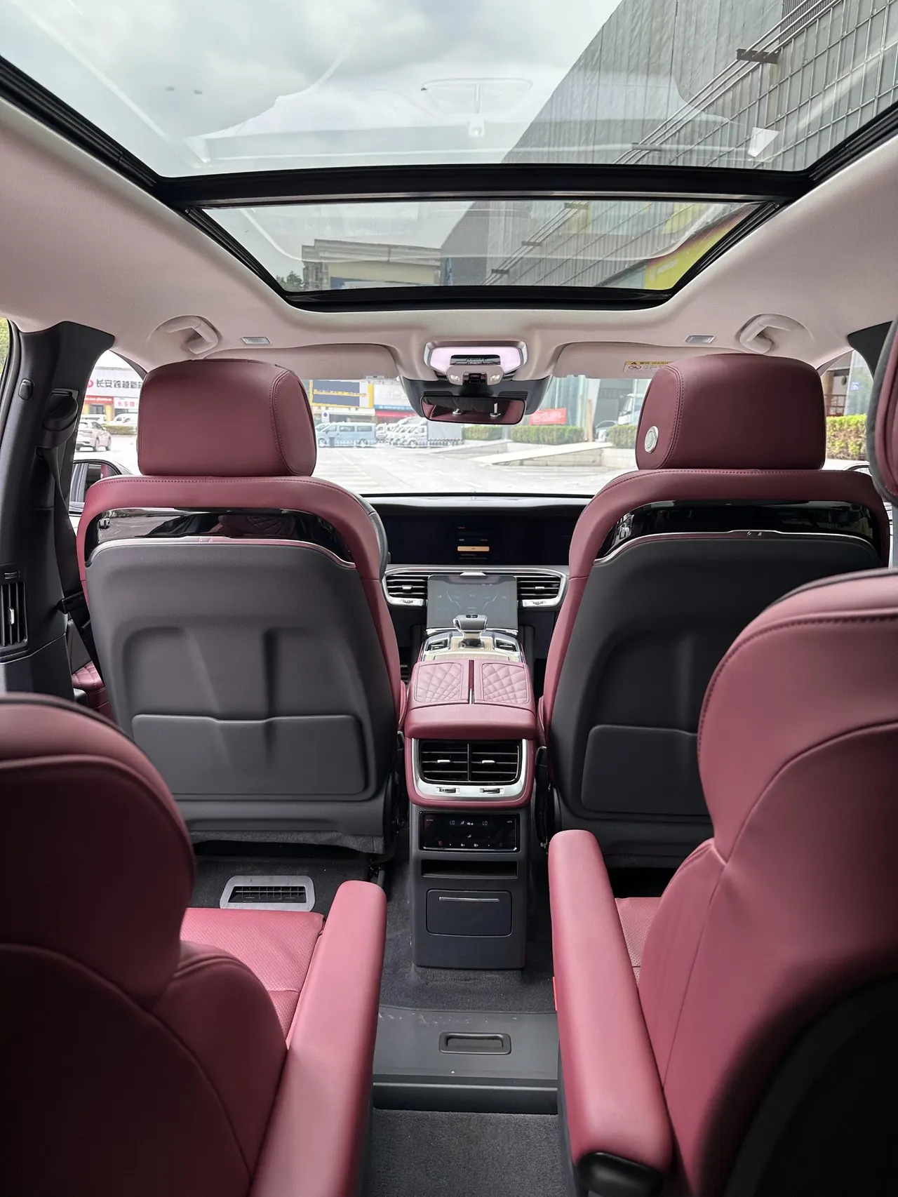 HongQi 2021 E-HS9 Flag Enjoy 6-seat Automatic Gear 6