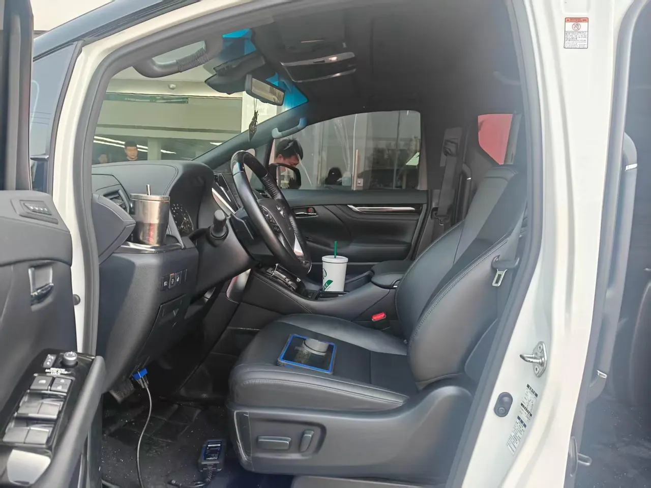 Toyota Wilfa (Imported) 2021 Crown Wilfa 2.5 Stepless Crown HV Deluxe Edition Automatic Gear 2