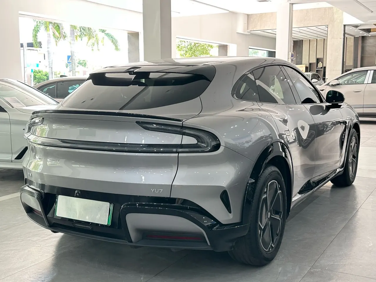 MI 2025 YU7 Long Endurance Rear Drive Automatic Gear 6