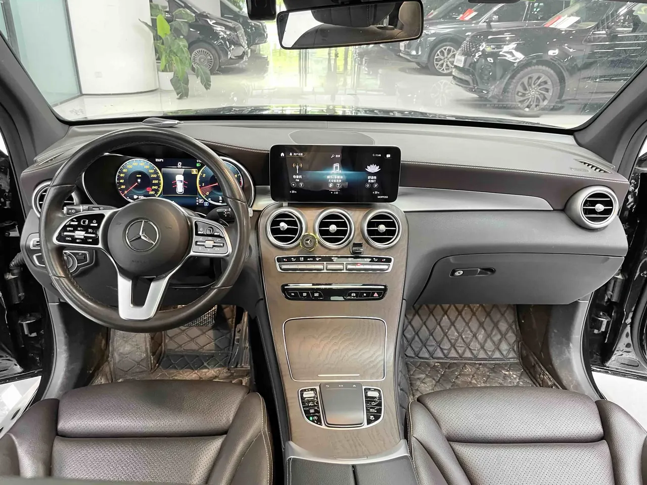 Mercedes Benz 2020 GLC 300 L 4MATIC 2.0T Dynamic (Modified) Automatic Gear 5