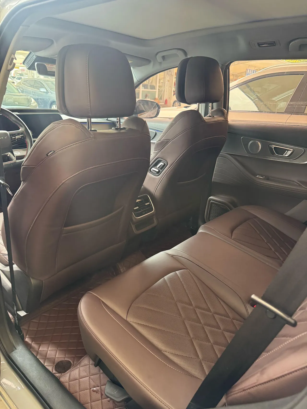 Chery 2022 Ruihu 8 PRO 2.0T 390T Two-Drive Vast Edition 5-seat Automatic Gear 4