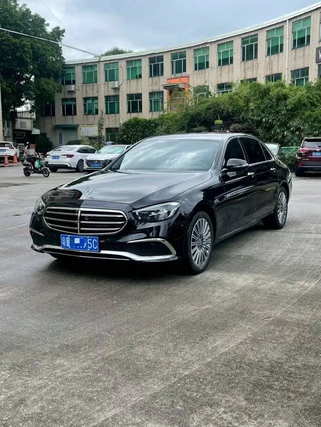 Open image lightbox: Mercedes Benz E Class 2023 E 300 L 2.0T Fashion (Modified) Automatic Gear