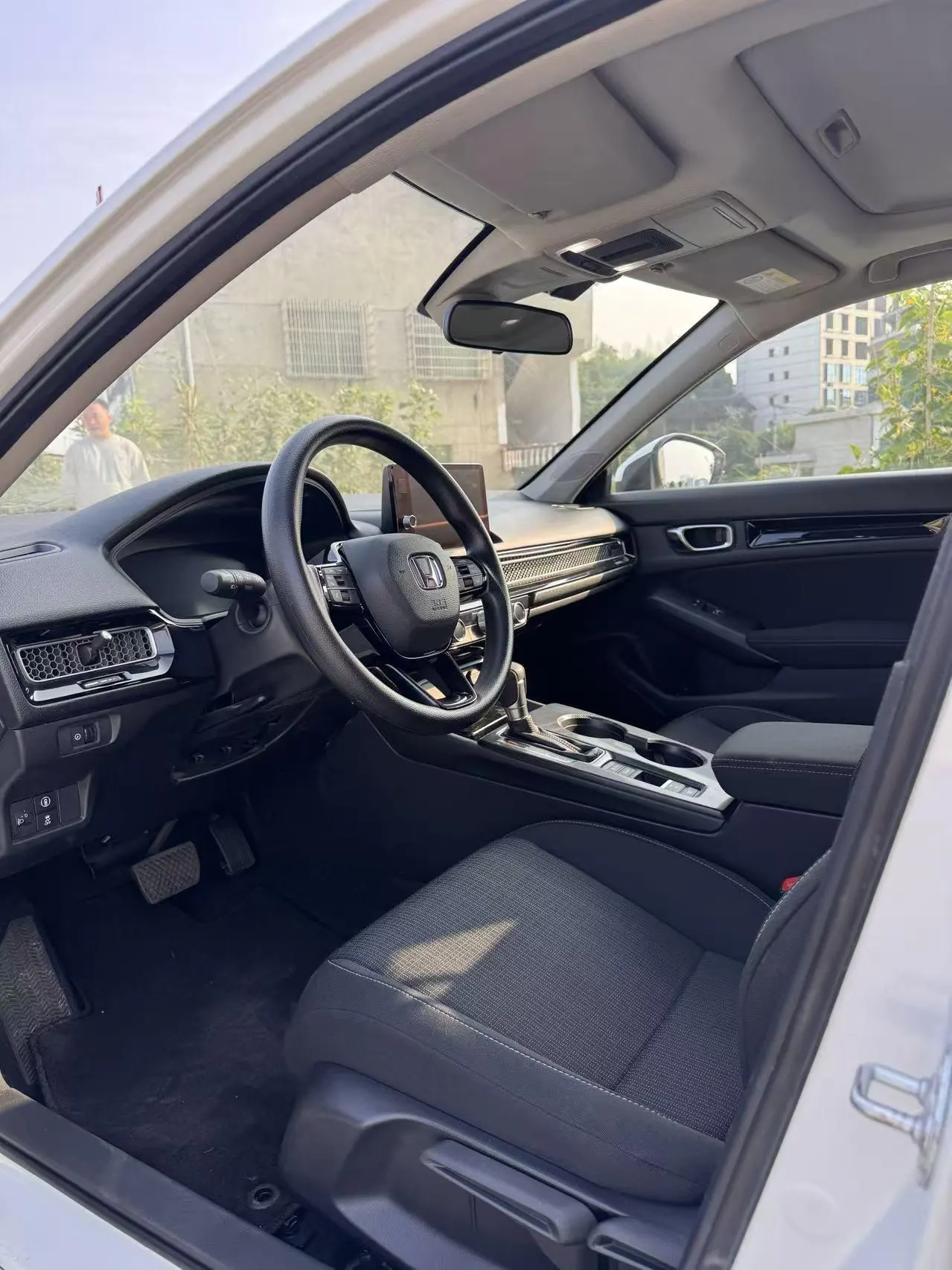 Honda 2023 Civic 1.5T CVT 240TURBO Sporty Edition Automatic 3