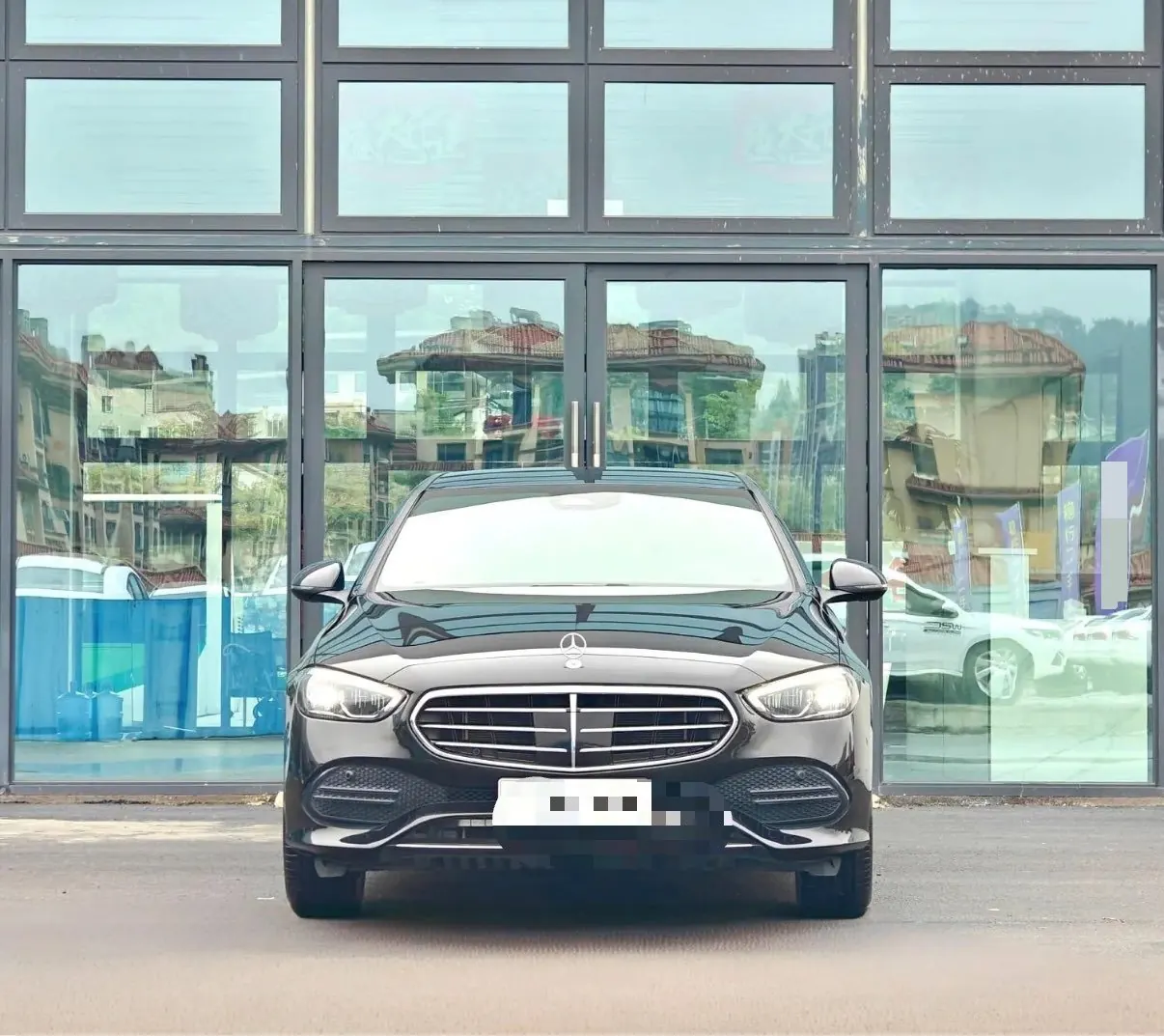 Mercedes Benz Class C 2023 C 260 L 48V 1.5T Automatic 2