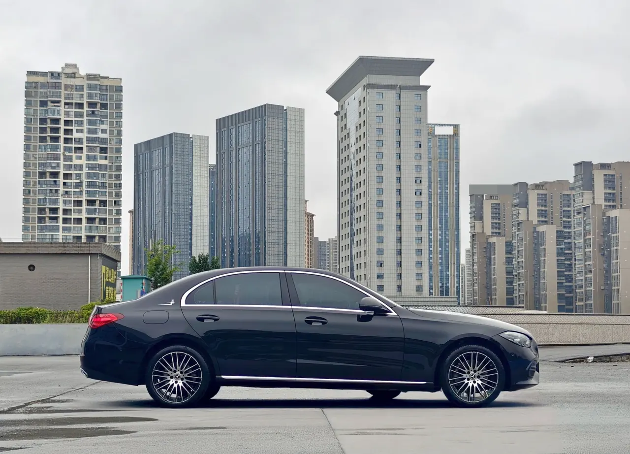 Mercedes Benz Class C 2023 C 260 L 48V 1.5T Automatic 8