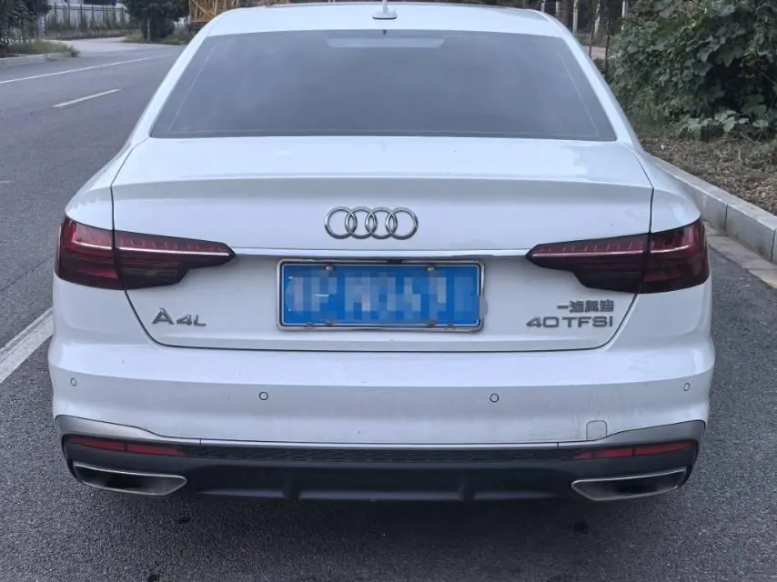 Audi 2020 A4L 2.0TFSI 40TFSI Fashion Dynamic Automatic 5