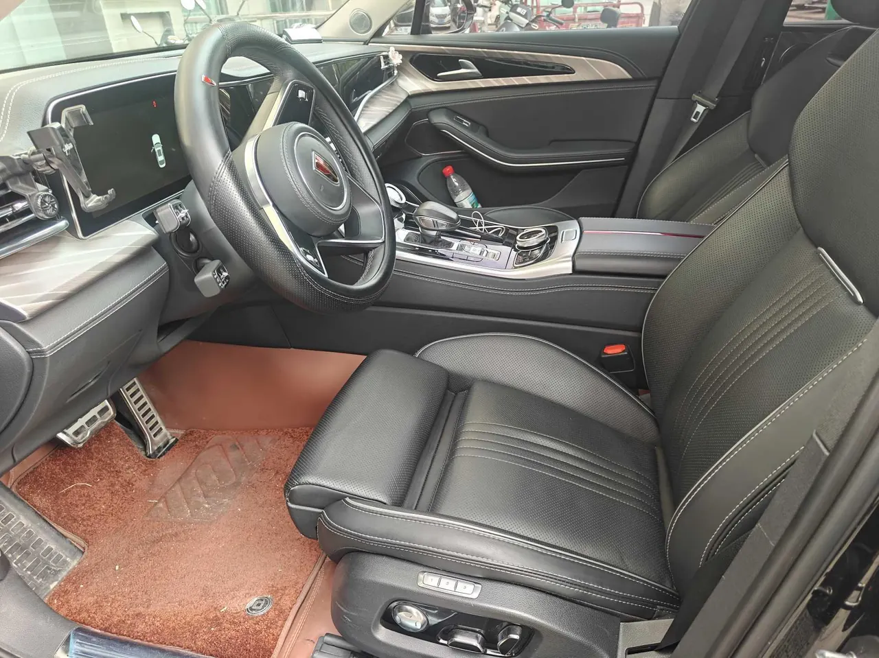 HongQi 2020 H9 48V 2.0T Zhilian Flag Edition Automatic Gear 5