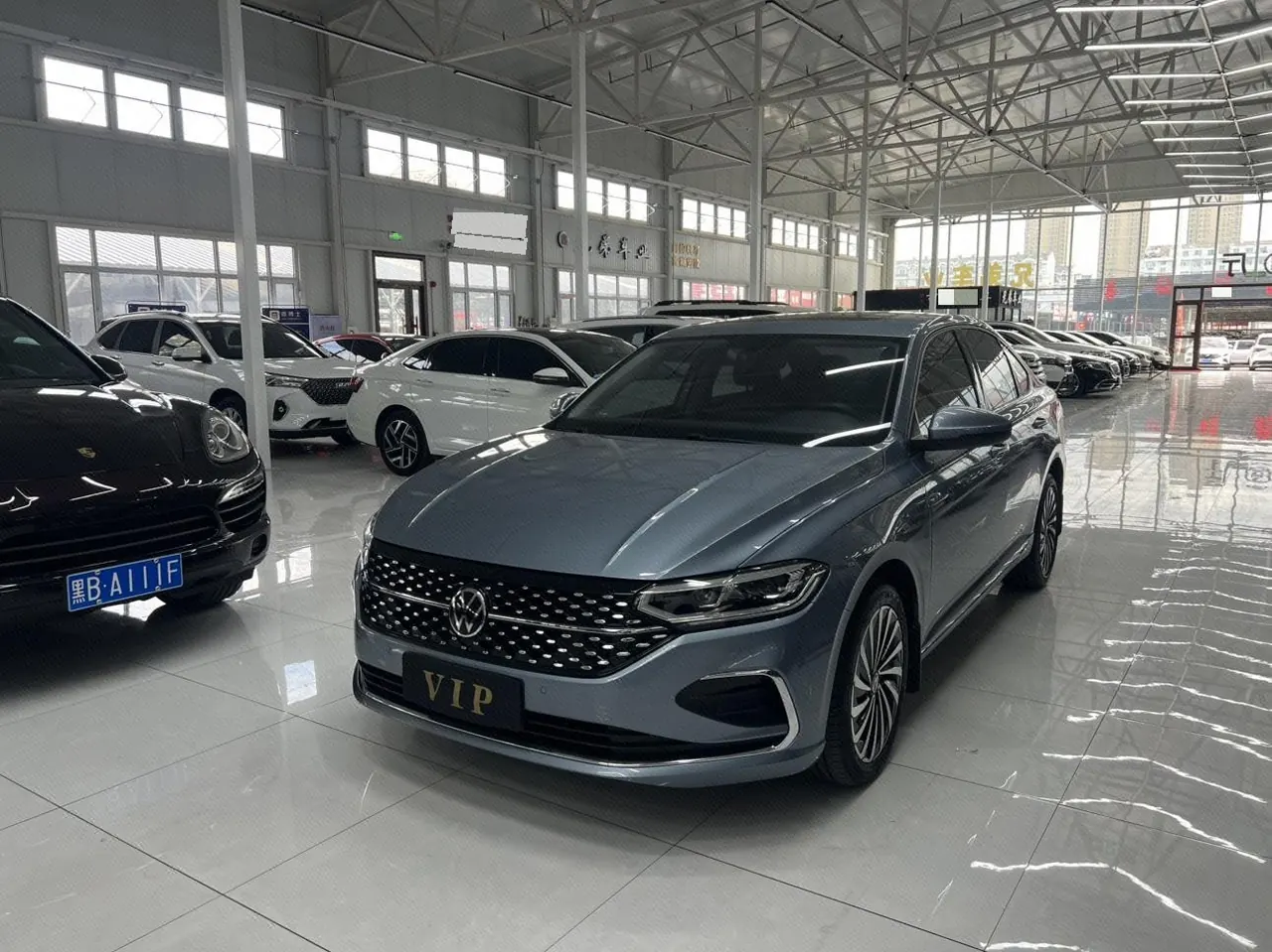 Открыть галерею: Volkswagen 2023 Lavida 1.4TSI 280TSI Star Eternal Edition Automatic Gear