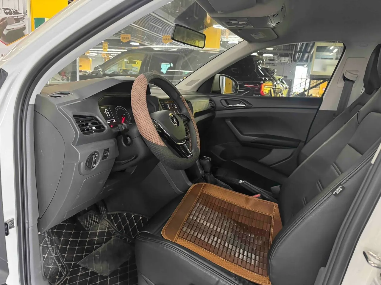 Volkswagen 2020 T-Cross (Tujia) 1.5 Fashion Edition Automatic Gear 5