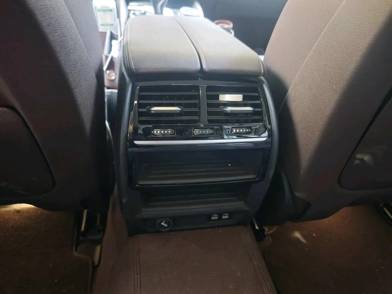 BMW 5 Series 2021 525Li 2.0T Luxury Suit (Modified) Automatic Gear 10