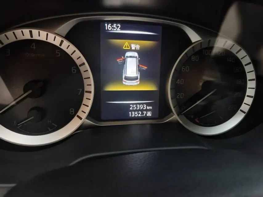 Nissan 2020 Tuda 125.00g Drive Deluxe Edition Automatic Gear 7