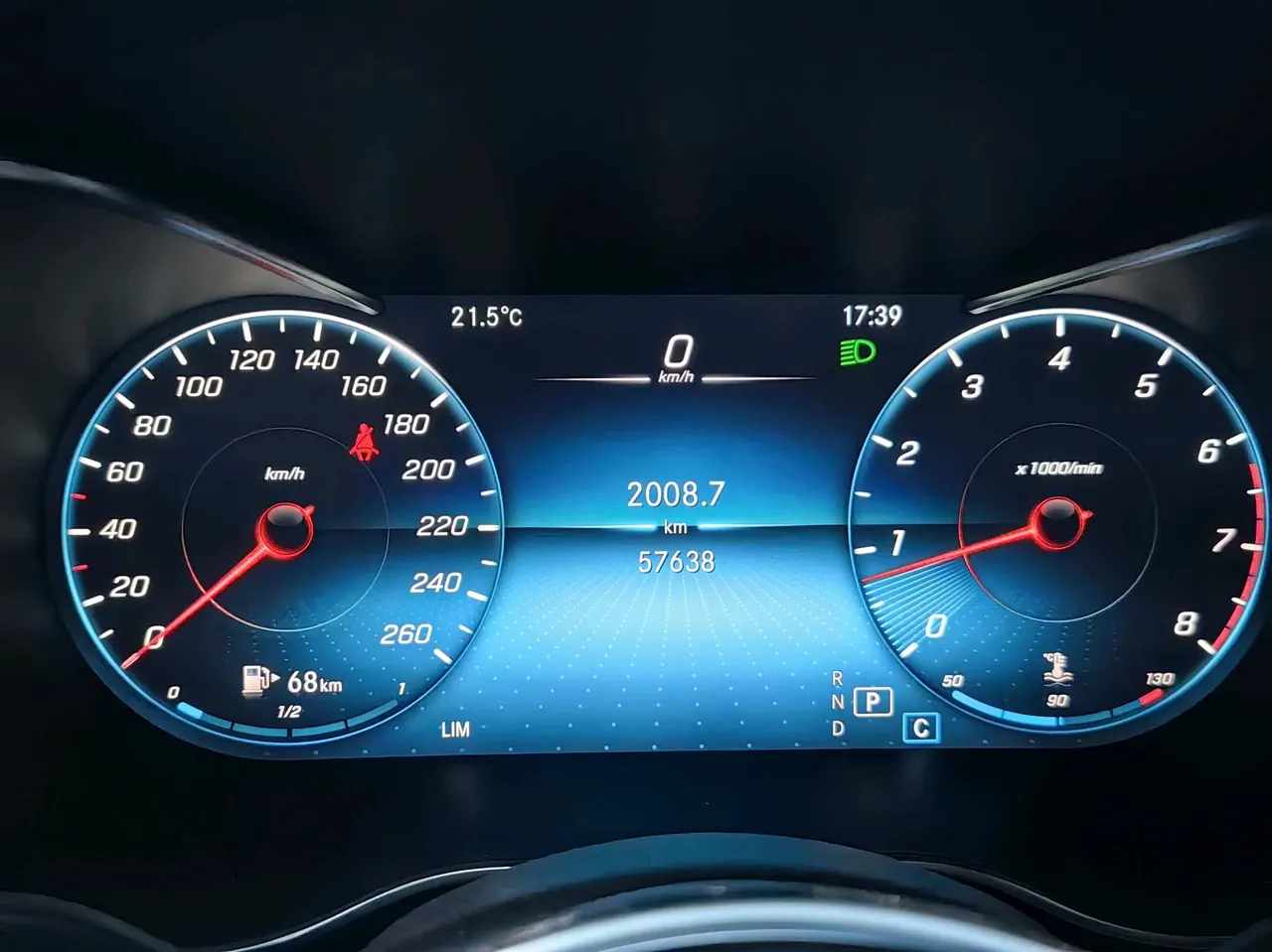 Mercedes Benz 2020 GLC 260 L 4MATIC 2.0T Dynamic (Modified) Automatic Gear 10